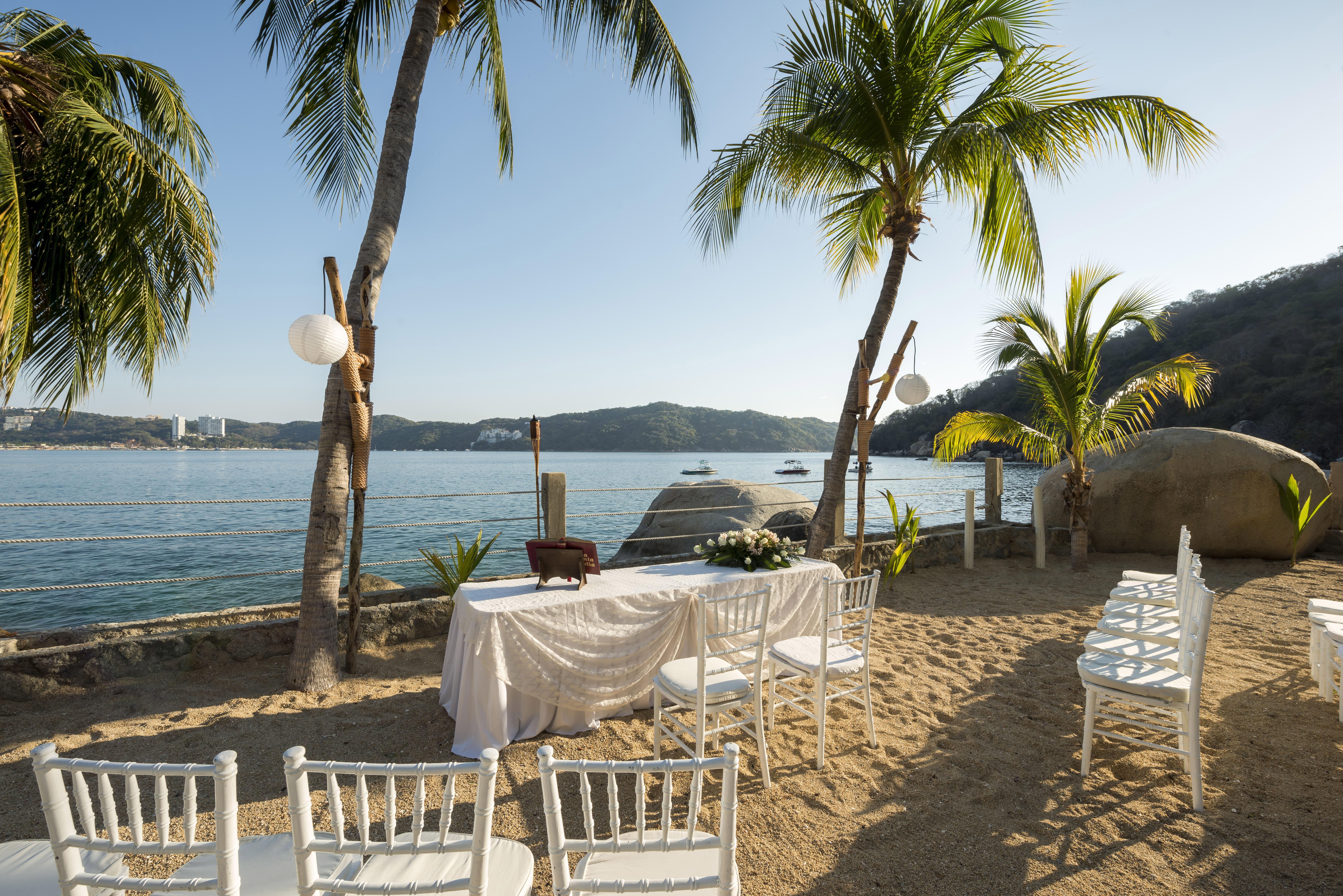 Camino Real Acapulco Diamante Hotel Ngoại thất bức ảnh Beach at the resort