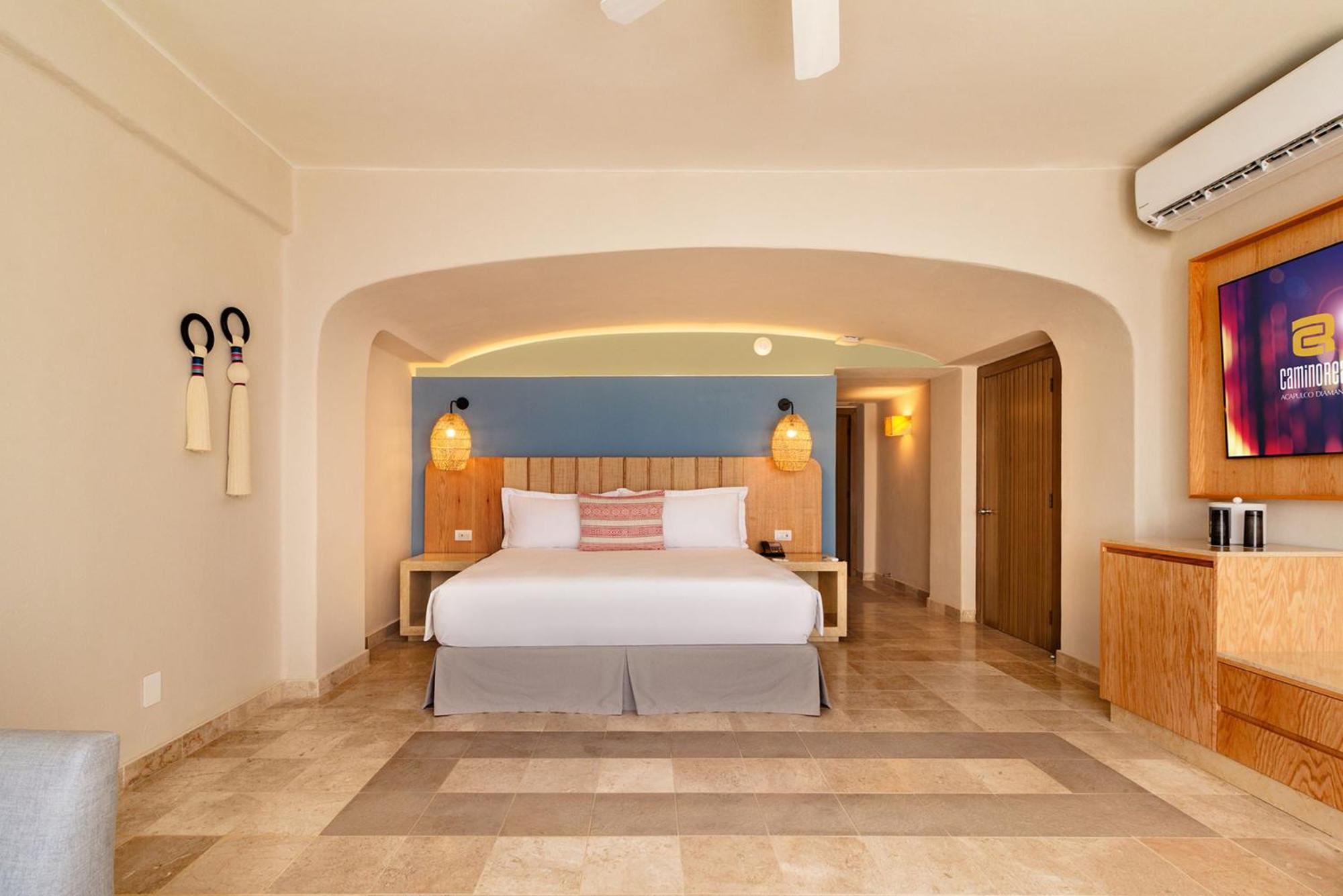 Camino Real Acapulco Diamante Hotel Ngoại thất bức ảnh Junior Suite